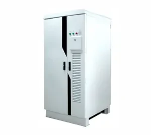 Integrated photovoltaic storage and off-grid machine/cabinet